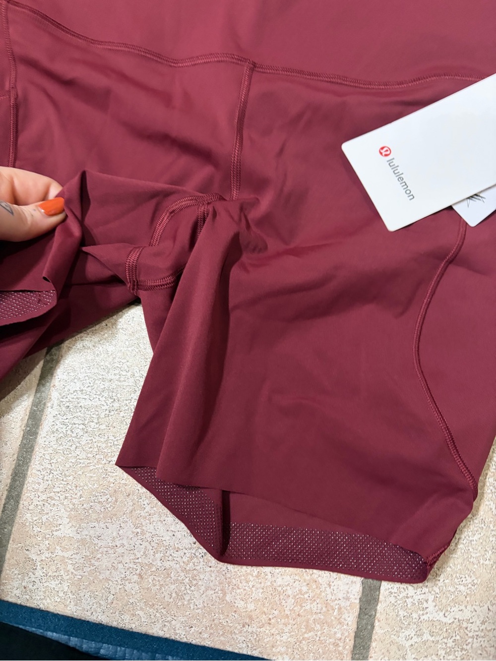 NWT Lululemon Fast and Free High-Rise Short 6" *Pockets (Burgundy Bay) Size 10 - Picture 3 of 9